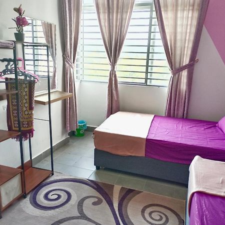 Dg Homestaymuslim Putrajaya - Near Alamanda المظهر الخارجي الصورة