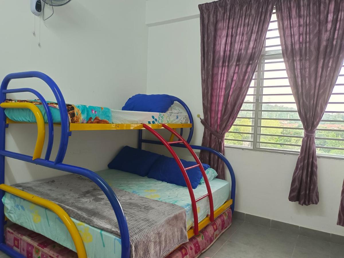 Dg Homestaymuslim Putrajaya - Near Alamanda المظهر الخارجي الصورة